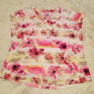 HANNAH Henley Floral Crochet Cap Sleeve Top